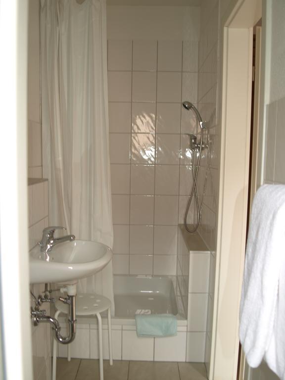 Gaestehaus In Der Gotthardtstrasse